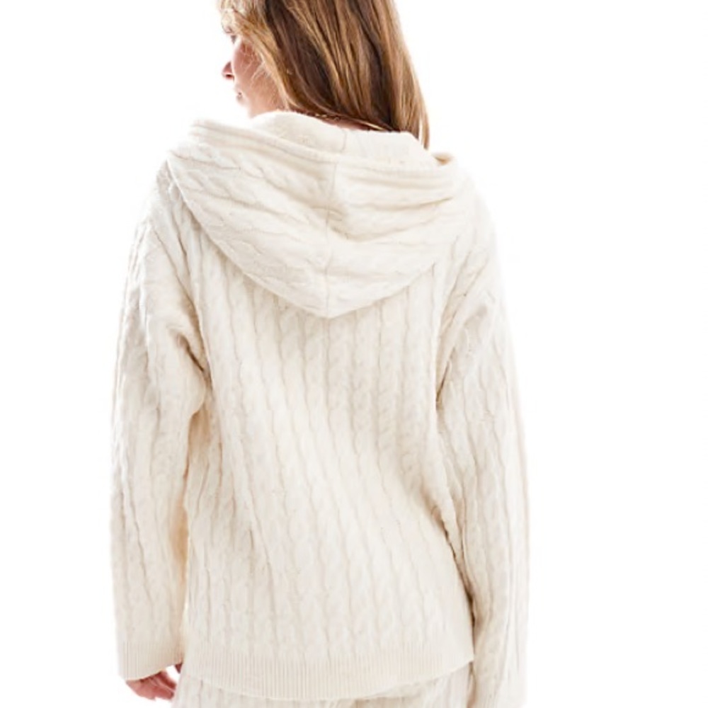 ASOS 4th & Reckless Wool Mix Cable Knit Longline Hoodie in Cream - Picture 4 of 5